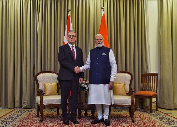 Modi y Starmer abordan la seguridad en el Indo-Pacífico y los conflictos en Gaza y Ucrania