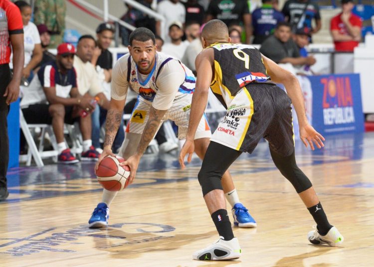 Los Prados se mete en pelea al derrotar a Rafael Barias