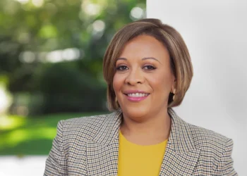 Alba Nelly Familia destaca compromiso de la SIP con la defensa de la libertad de prensa