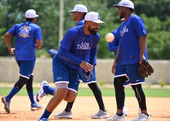 Valdez: “Tengo el compromiso de dar ejemplo a los más jóvenes”