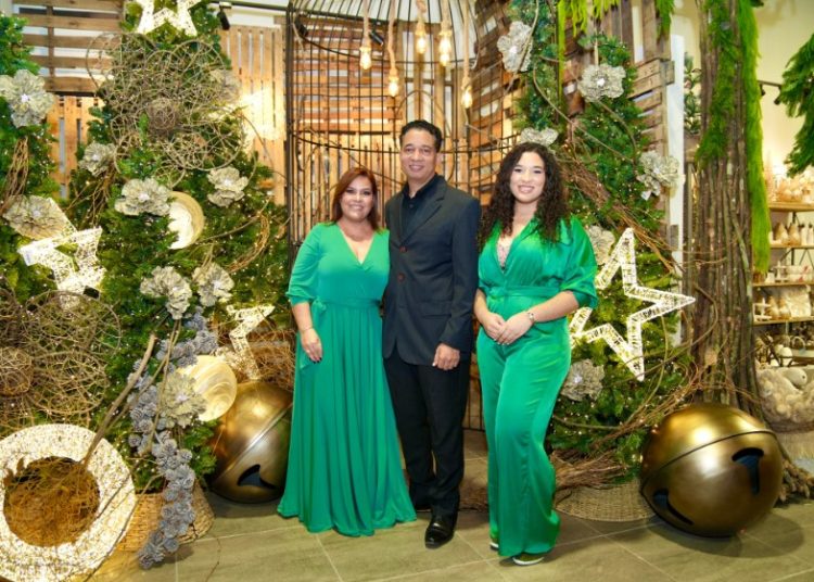 Por tercer año consecutivo EK Home Design ilumina la Navidad