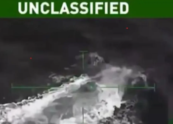 El ecuatoriano que sobrevivió al ataque de EE.UU. a un narcosubmarino quedó en libertad