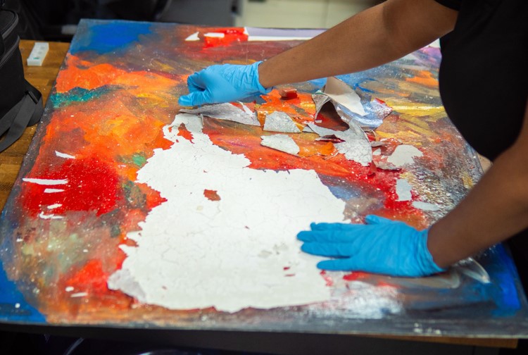 DNCD descubre varios cuadros con lienzos impregnados de cocaína