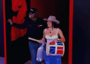 Crucita irrumpe con energía y alegría en la casa de Alofoke 2