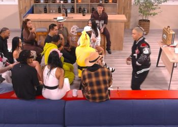 Santiago Matías irrumpe en una dinámica “picante” y amenaza con aplicar el artículo 4 y «tumbar» la mitad de los puntos