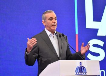 Abinader afirma que el Consejo de la Magistratura actúa de acuerdo a la «Constitución»