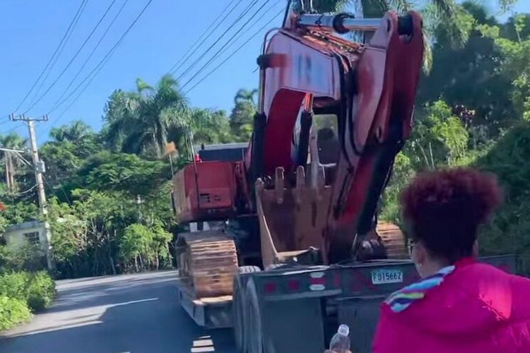 Denuncian carretera Sánchez-Las Terrenas es un peligro que amenaza el turismo y la seguridad