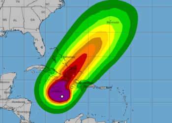 Huracán Melissa alcanza categoría 4 cerca de Jamaica; continuará provocando lluvias en RD