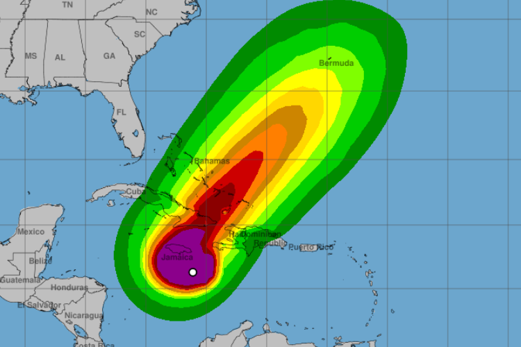 Huracán Melissa alcanza categoría 4 cerca de Jamaica; continuará provocando lluvias en RD