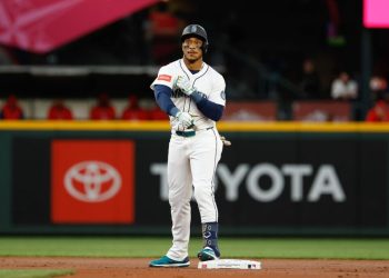 Polanco corona su resurgimiento en 2025 con DOS jonrones ante Skubal