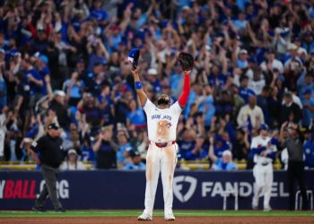 Azulejos dominan a Marineros y fuerzan un decisivo Juego 7 de la SCLA