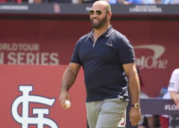 Albert Pujols deja de ser candidato a mánager de los Angelinos; se entrevistará con Padres y Orioles