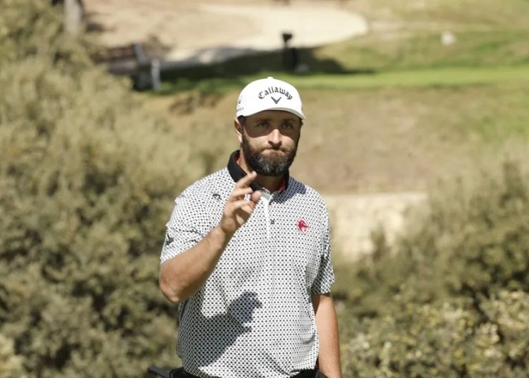 Jon Rahm se despide de la victoria en Madrid tras una jornada llena de errores