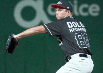 Gavin conduce blanqueada de Leones sobre Estrellas