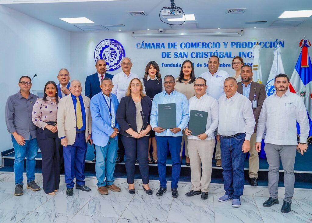 IDOPPRIL y Cámara de Comercio SC firman acuerdo que busca fortalecer prevención de riesgos en empresas - Noticias de hoy en República Dominicana | De Último Minuto