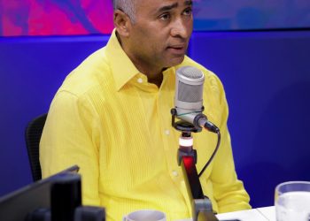 Senador Julito Fulcar afirma no apoya a «ninguno» de los presidenciables del PRM