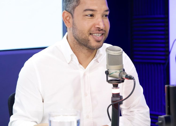 Máximo Romero pide eliminar FEDOMU y la Liga Municipal Dominicana para eficientizar recursos