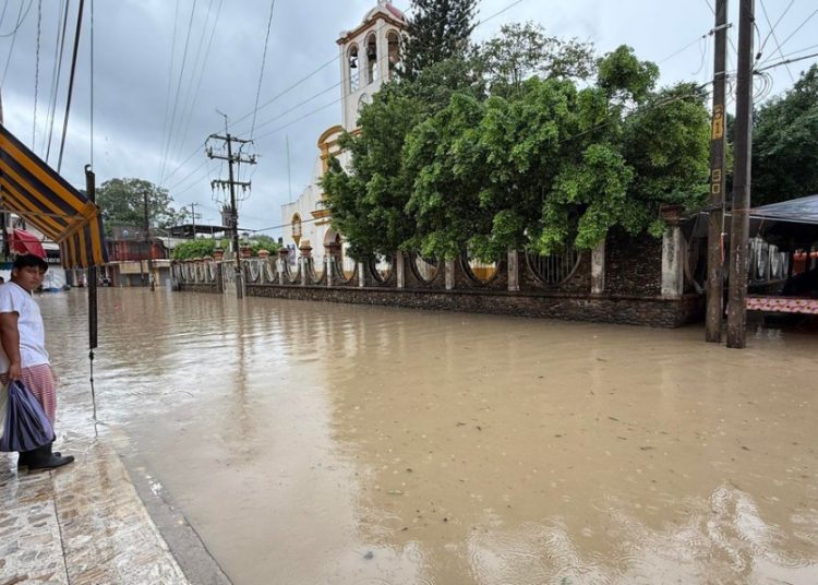 México logra restablecer el suministro eléctrico en todo el país tras severas inundaciones