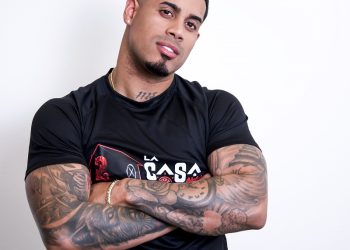 Michael Flores lidera la tabla de posiciones en La Casa de Alofoke 2