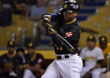 Águilas Cibaeñas blanquean 4-0 a los Tigres del Licey
