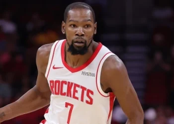 Kevin Durant acuerda extensión de dos años y $90 millones con Houston