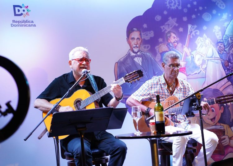 Oasis Lúdico anima las noches de la Feria del Libro con atractiva programación