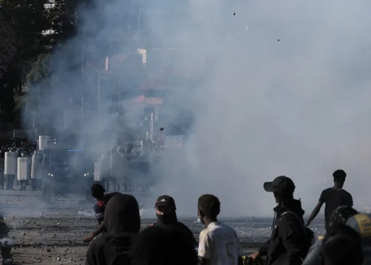 Al menos 26 heridos en las protestas masivas en la capital de Madagascar