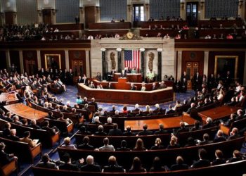 Senado de EEUU falla por undécima ocasión intento para terminar el cierre de Gobierno