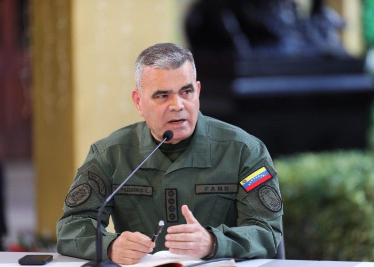 El Ministro de Defensa de Venezuela dice que canonizaciones conceden «escudo espiritual»