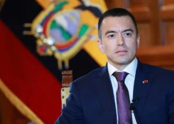 Noboa impulsa ley urgente para modernizar Fuerzas Armadas y Policía en plena crisis social