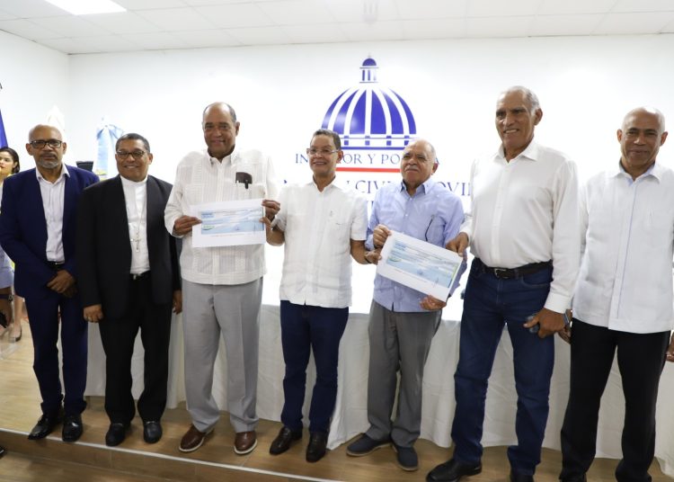 EGEHID entrega primeros fondos para recuperar subcuenca de Sabaneta