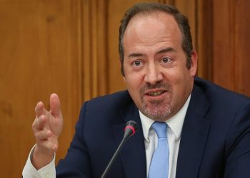 Nuevo gobernador de Banco de Portugal defiende reformas estructurales y avisa de vivienda