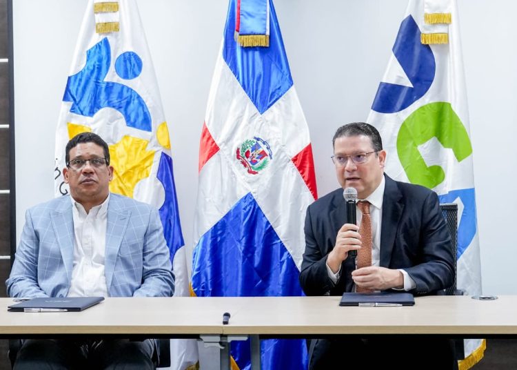 Proveedores del Estado deberán presentar certificación de Aduanas para poder licitar