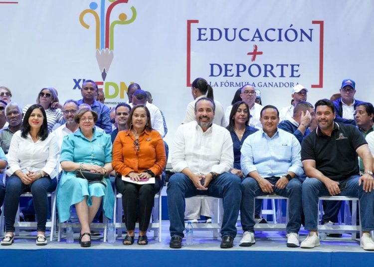 Zona El Higüamo gana Juegos Escolares SFM 2025
