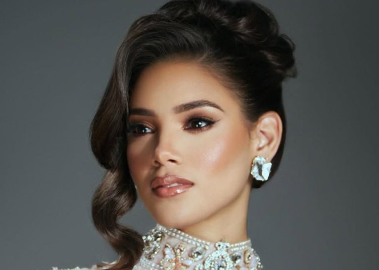 Joheirry Mola se corona como la nueva Miss Mundo Dominicana 2025