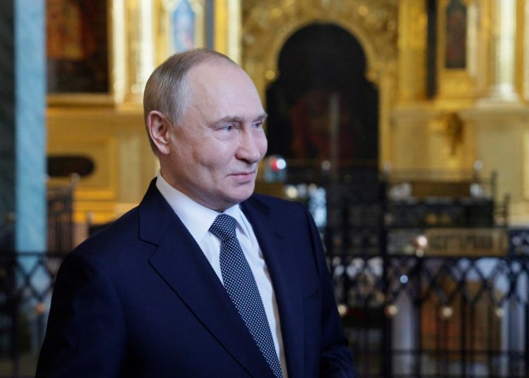 Putin se reúne con el mayor oligarca ruso dedicado a la extracción de metales raros