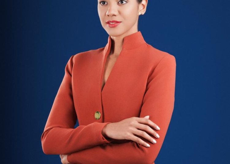 Abinader designa a Omara Corporán como nueva cónsul general dominicana en Chicago