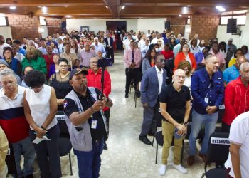 Dr. Clemente Terrero lanza su candidatura a la presidencia del Colegio Médico Dominicano con masivo respaldo