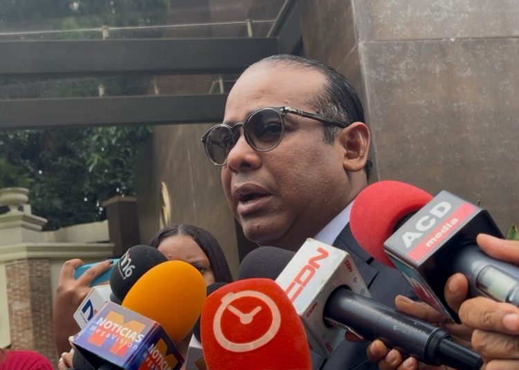 Diputado Aníbal Díaz aboga por revisar proyecto laboral antes de su aprobación final