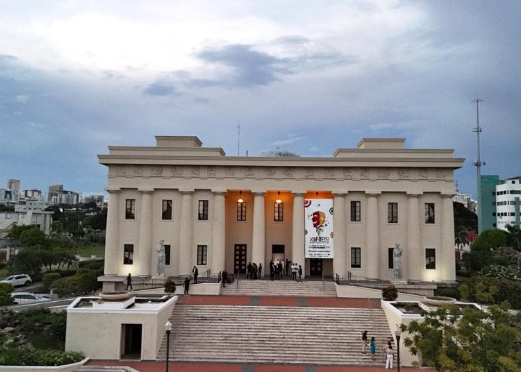 Ministerio de Cultura suspende funciones del FITE RD 2025 por paso de tormenta Melissa