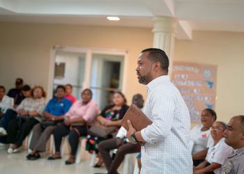 Alcalde Eduardo Esteban exhorta a la población a tomar precauciones ante las condiciones del clima