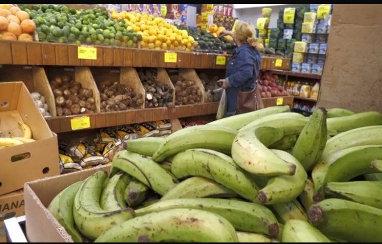 Precios en NY: Dominicanos con el grito al cielo por altos precios de los productos básicos