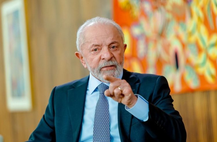 Lula llega a Indonesia para gira por el Sudeste Asiático y posible encuentro con Trump