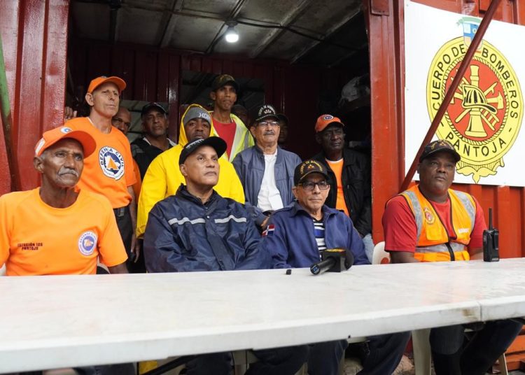 Alcalde de Pantoja encabeza evaluación de daños por tormenta Melissa y dispone acciones preventivas