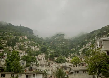 Autoridades haitianas llaman a no difundir desinformación sobre el huracán Melissa