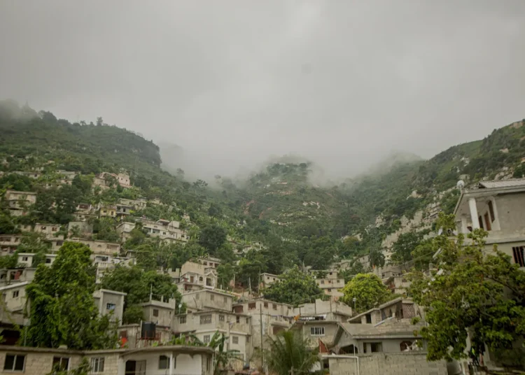 Autoridades haitianas llaman a no difundir desinformación sobre el huracán Melissa