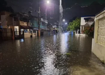COE reporta 735 viviendas afectadas y 3,765 personas desplazadas tras el paso del huracán Melissa