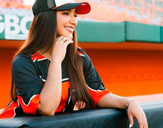 Davianny Castro nombrada madrina de los Toros 2025-26