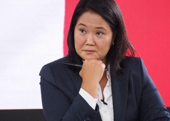 Keiko Fujimori celebra fallo que anula acusación y evita anunciar candidatura presidencial