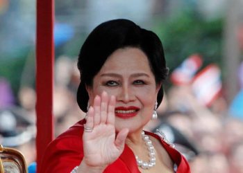 Muere la reina madre Sirikit de Tailandia a los 93 años